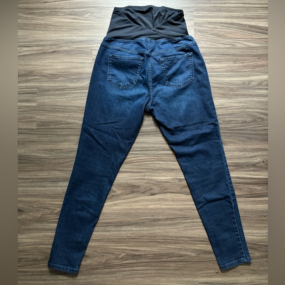 Isabel Maternity Skinny Jeans - Picture 5 of 8
